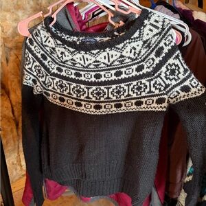 American Eagle Outfitters Black and Cream Patterned Sweater